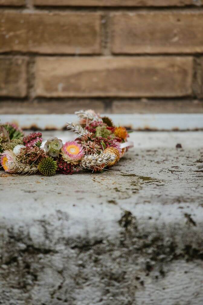 Herbsthochzeit Blumenkranz