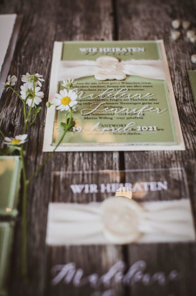Frühlingsgefühle Hochzeitspapeterie