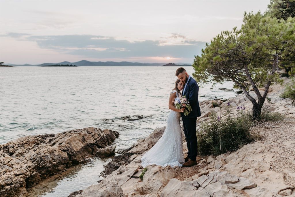 Elopement Wedding Couple Shooting