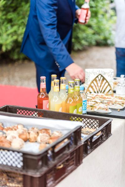 Nachhaltige DIY Hochzeit Catering Sektempfang
